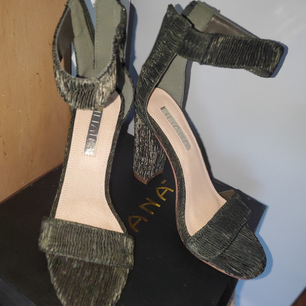 Liliana open toe olive heels